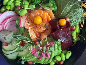 Tempura Lachs Bowl